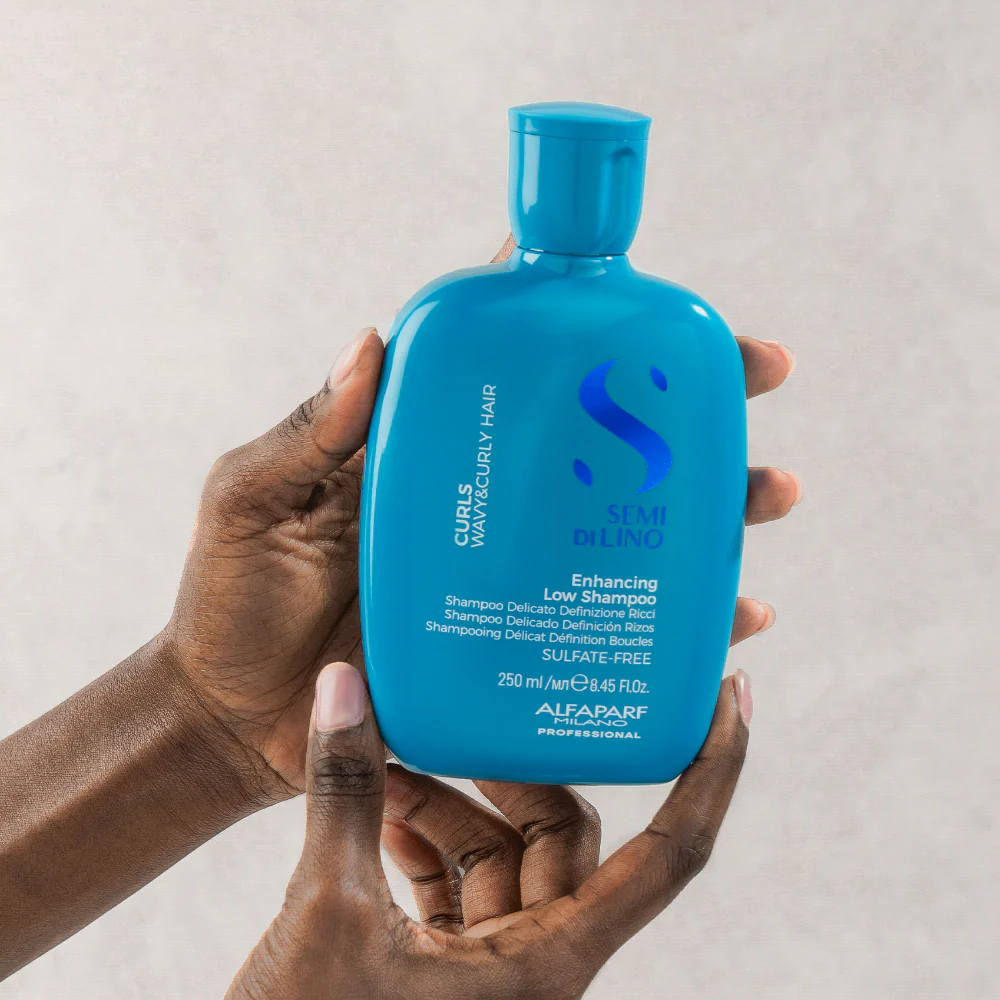 Alfaparf Milano Semi Di Lino Curls Enhancing Low Shampoo 250ml - Image 2