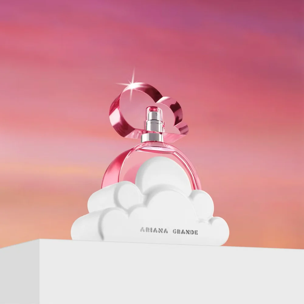 Ariana Grande Cloud Pink Eau De Parfum 30ml - Image 2