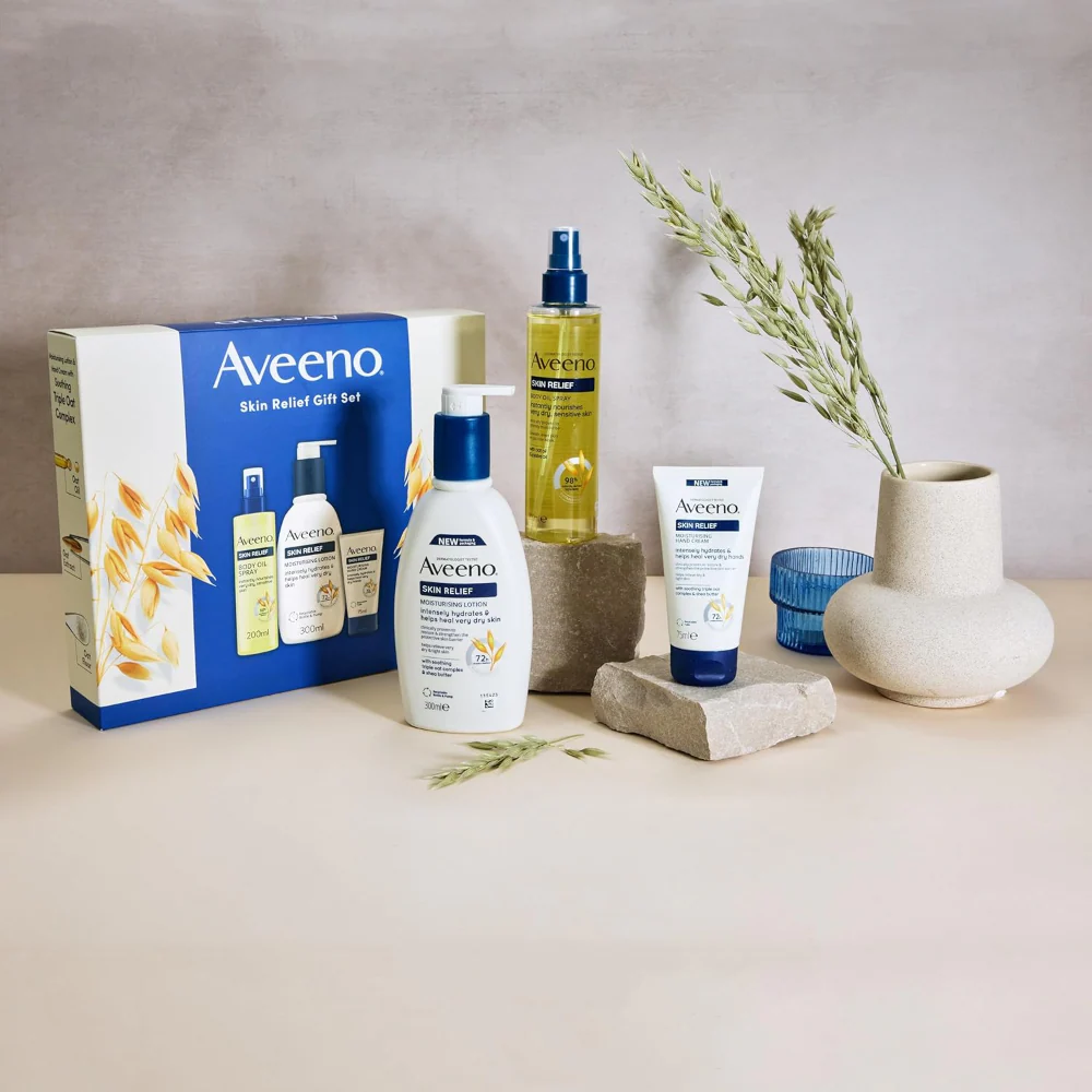 Aveeno Skin Relief Range 3 Piece Gift Set - Image 3