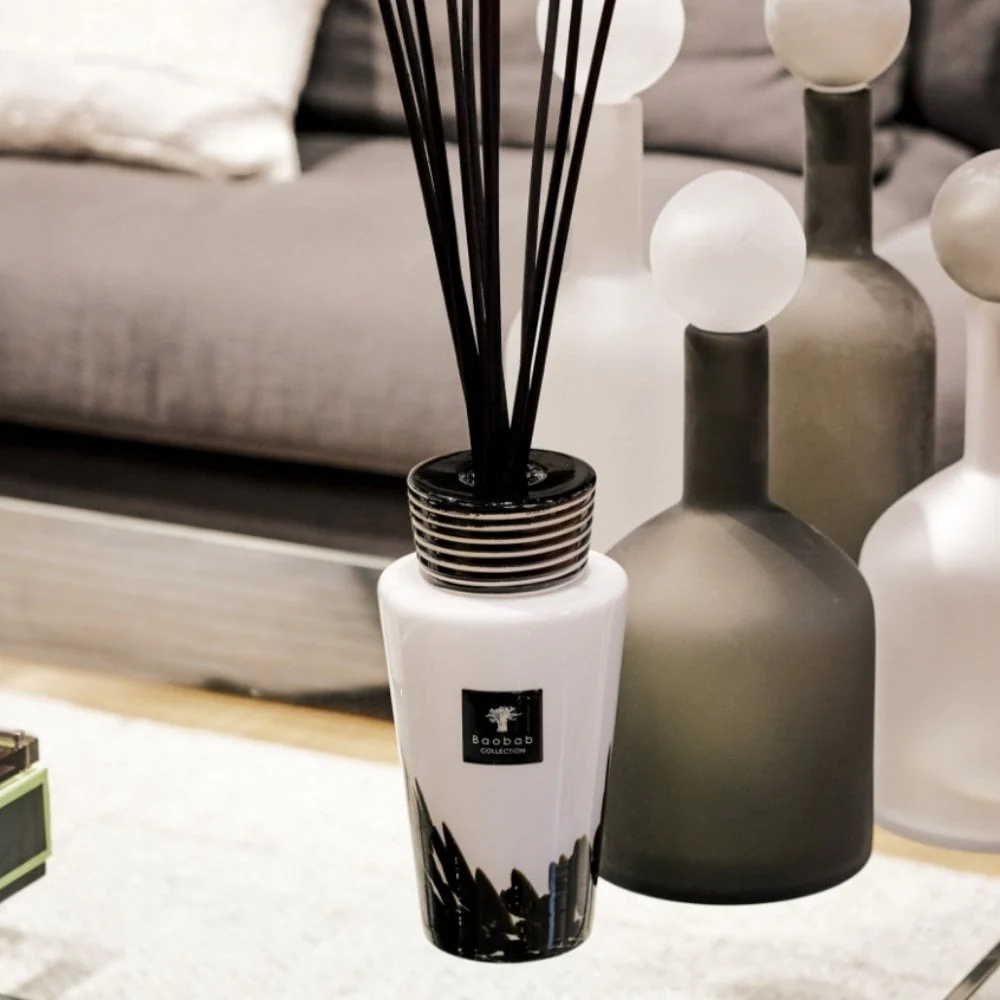 Baobab Collection Mini Totem Feathers Luxury Bottle Reed Diffuser 250ml - Image 2