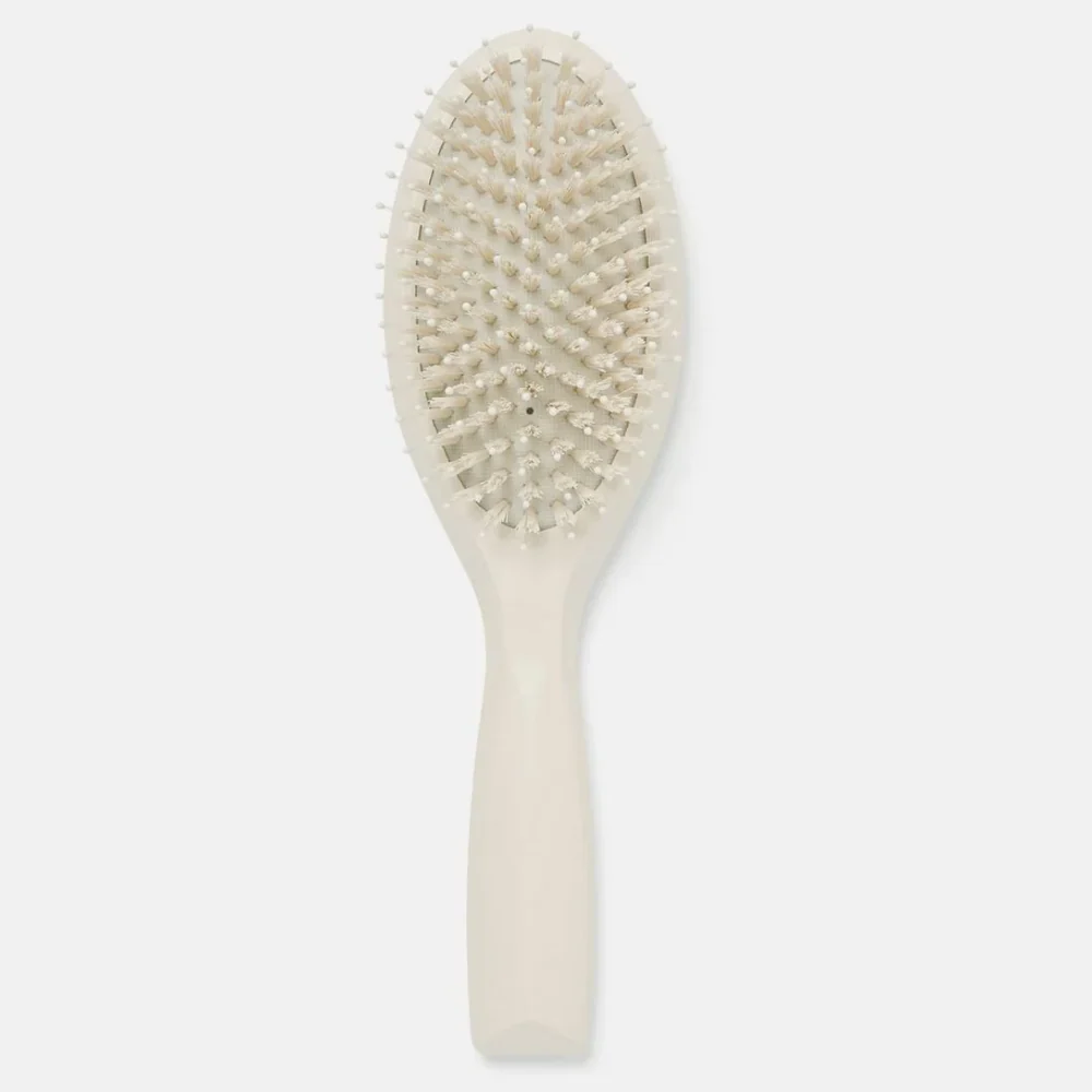 Beauty Works x Molly-Mae Luxury Dressing Brush - Image 2
