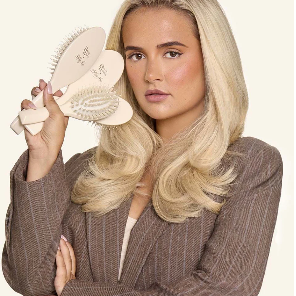 Beauty Works x Molly-Mae Luxury Dressing Brush - Image 5