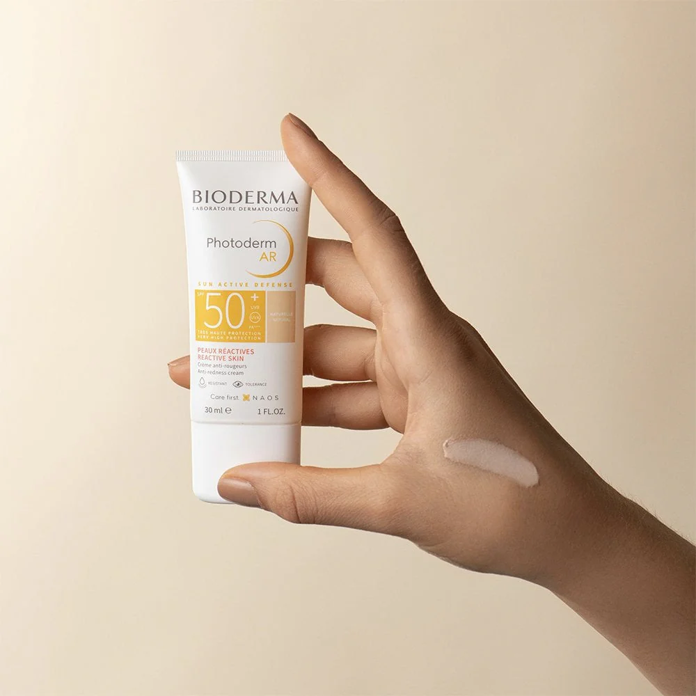 Bioderma Photoderm Very High Protection Anti-Redness Naturally Tinted Cream SPF50+ 30ml - Image 4