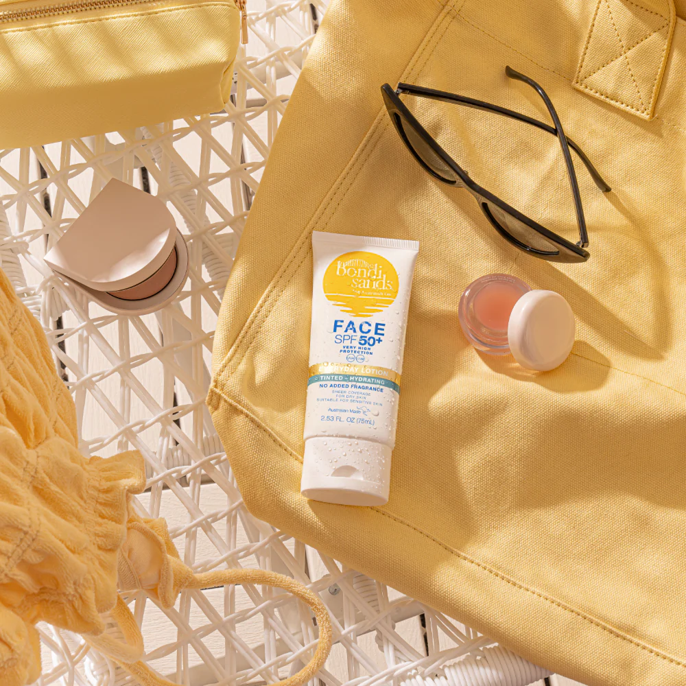 Bondi Sands Tinted Hydrating Face Sunscreen Lotion Fragrance-Free SPF50+ 75ml - Image 3