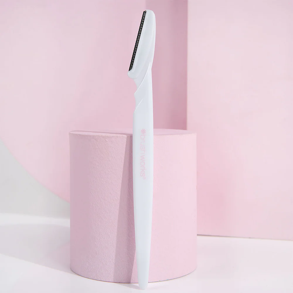 Brushworks Angled Dermaplaners Pack Of 6 - Image 4