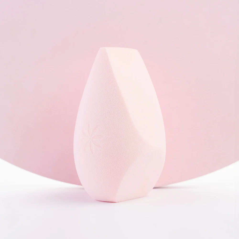 Brushworks Blend & Sculpt Complexion Sponge - Image 6