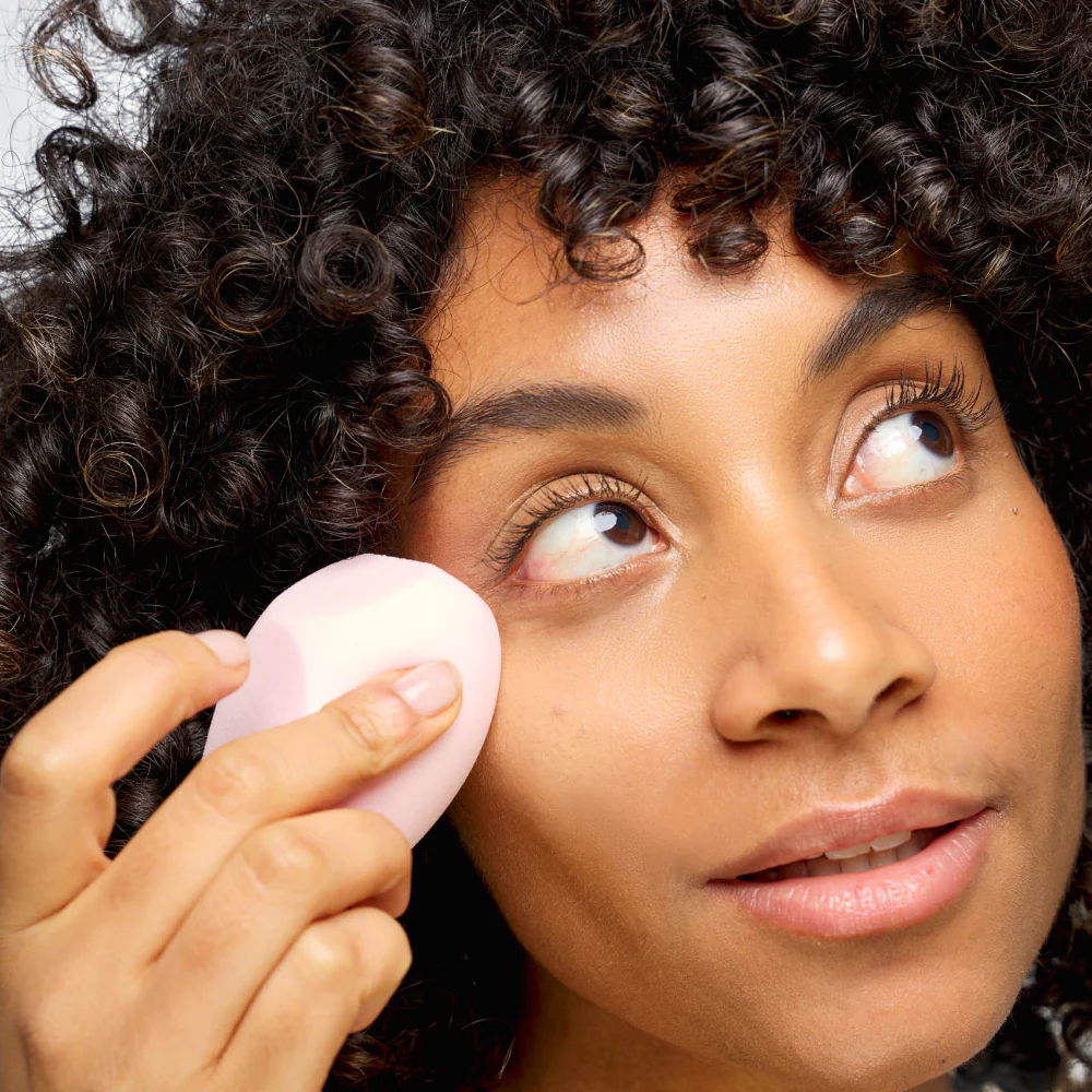 Brushworks Blend & Sculpt Complexion Sponge - Image 8