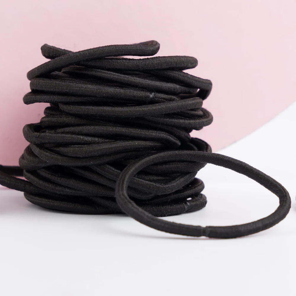 Brushworks Classic Black Hairbands Pack of 40 - Image 5