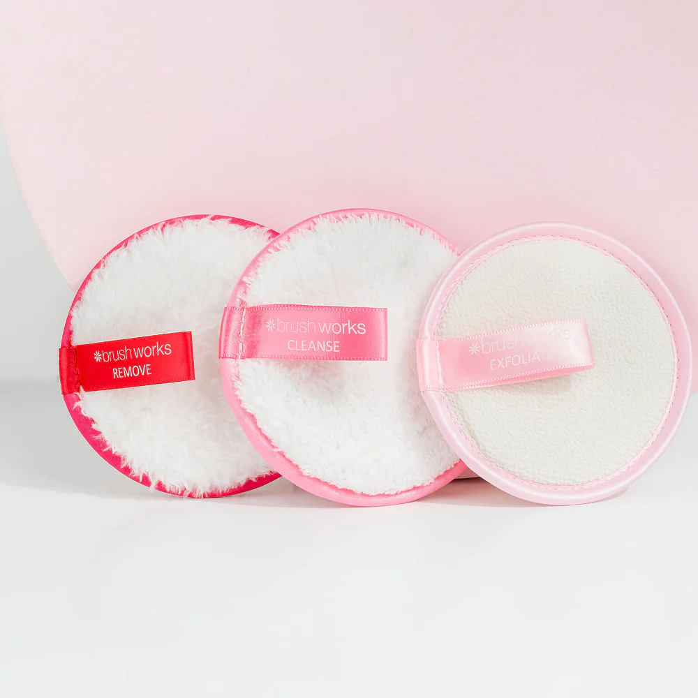 Brushworks Cleanse & Refresh Face Pads Pack of 3 - Image 4