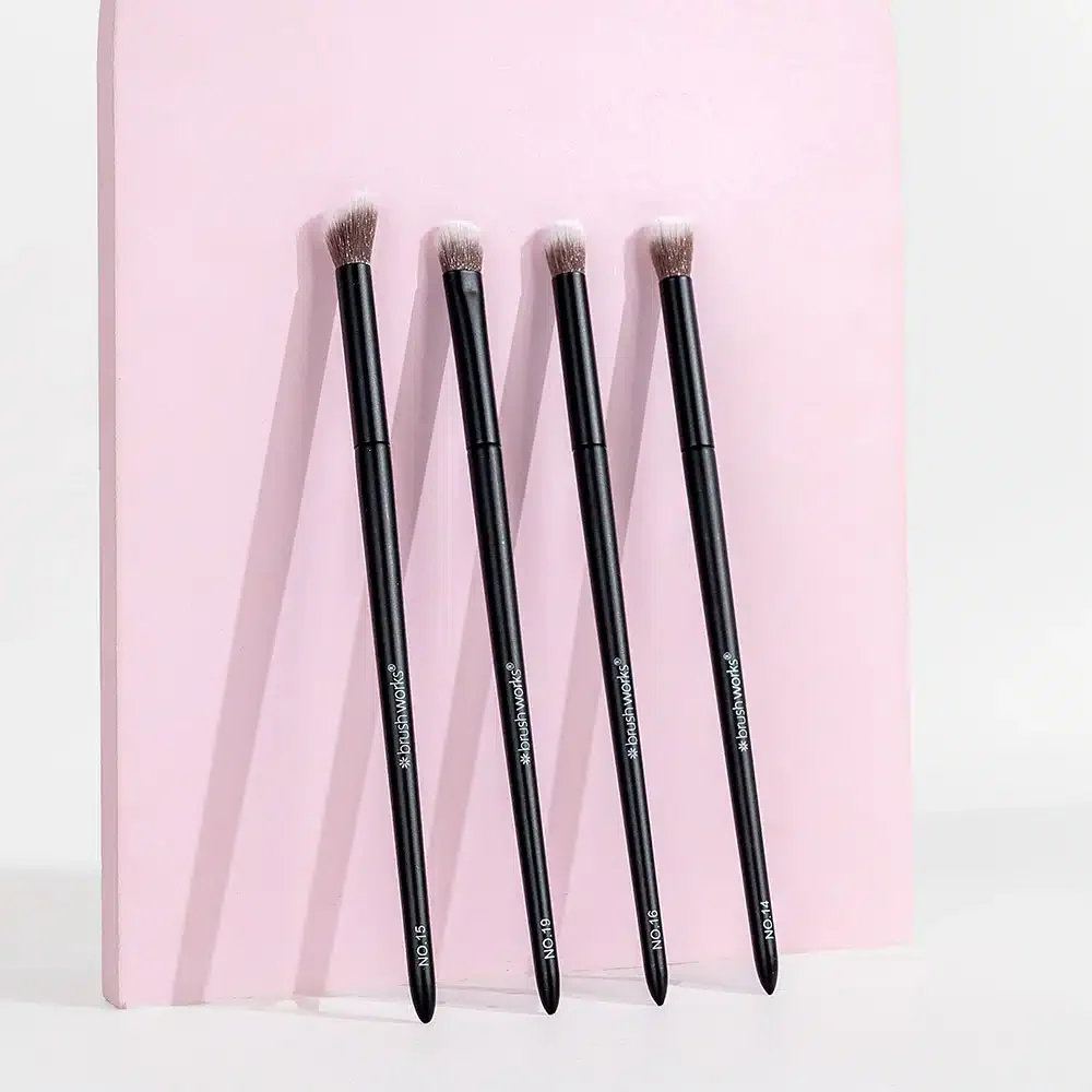 Brushworks Eye Blending Makeup Brush Set - Image 4