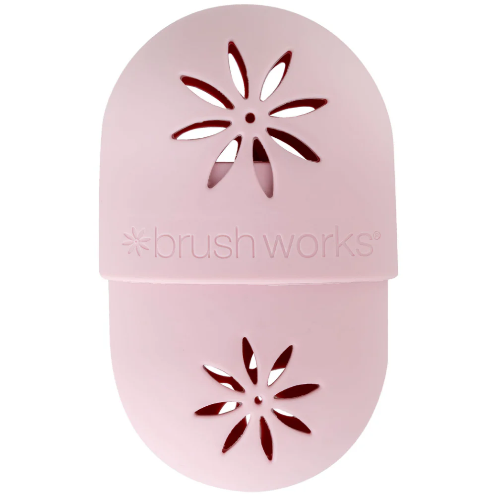Brushworks Makeup Sponge Shield - Image 2