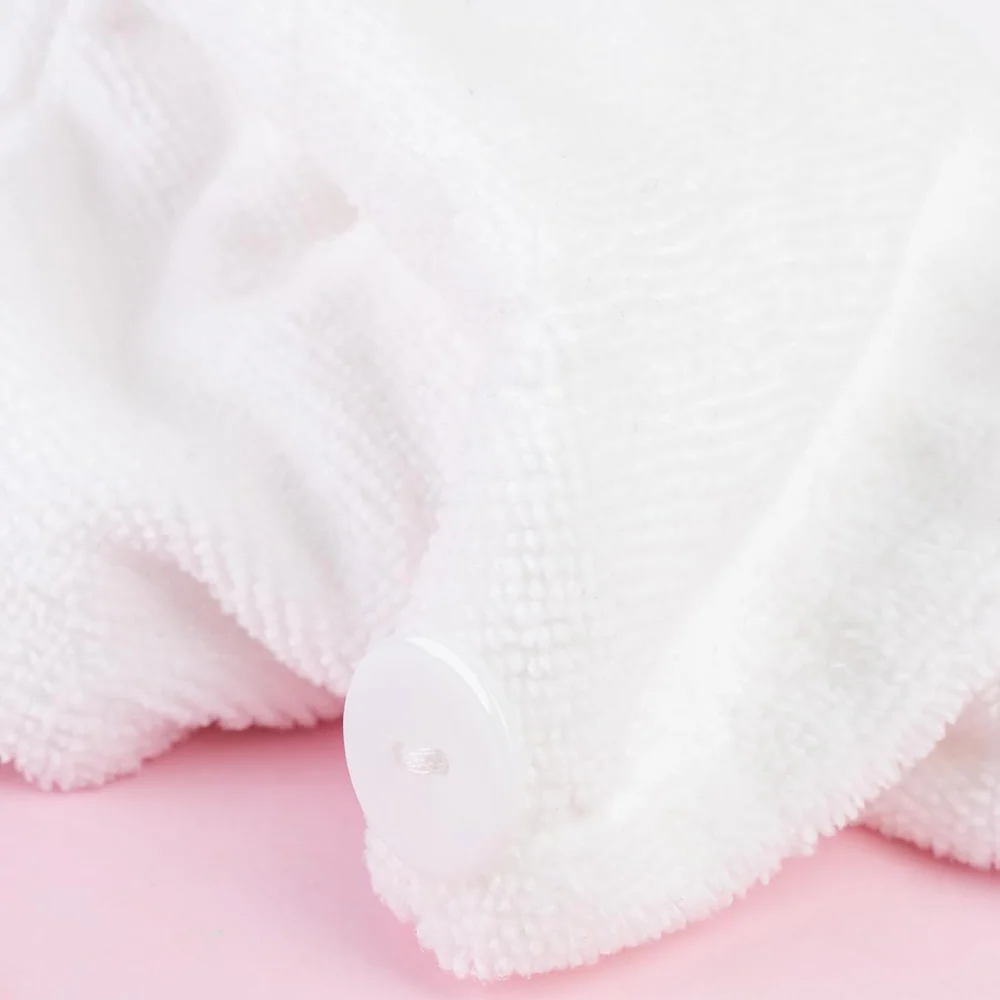 Brushworks Microfibre Luxury Hair Towel - Image 4