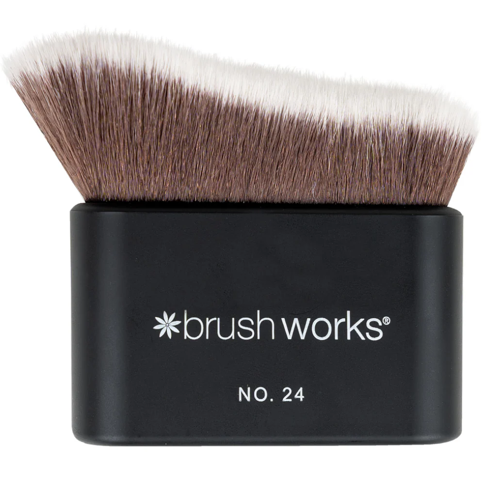Brushworks No. 24 Blending Face & Body Brush - Image 3