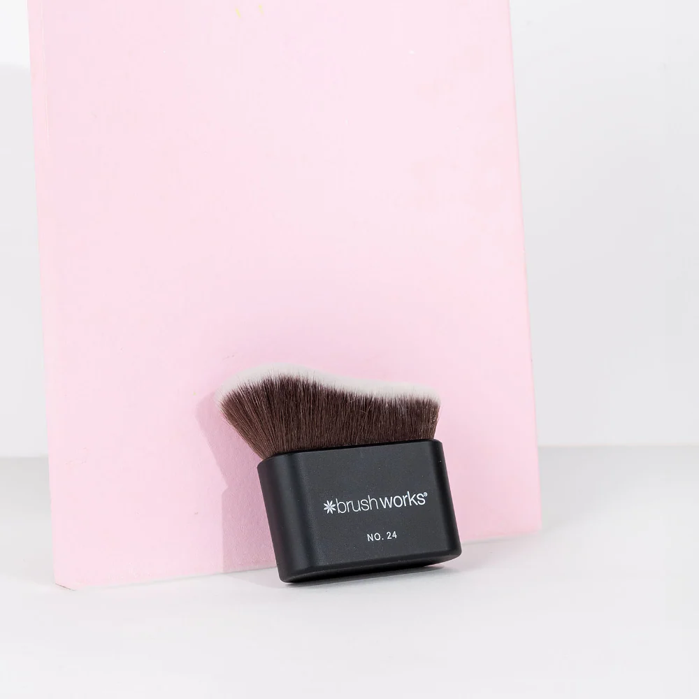 Brushworks No. 24 Blending Face & Body Brush - Image 5
