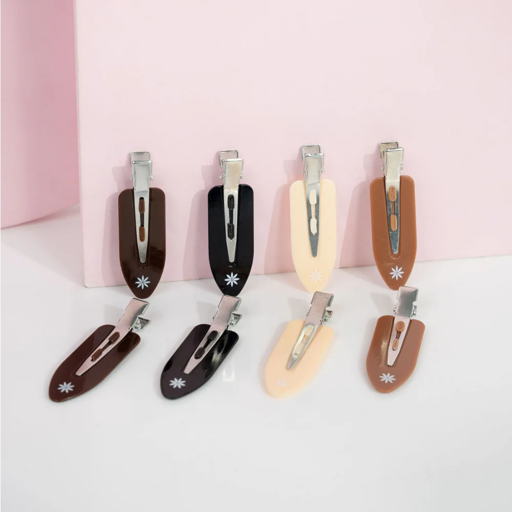 Brushworks Nude No Crease Hair Clips Pack of 8 - Image 3