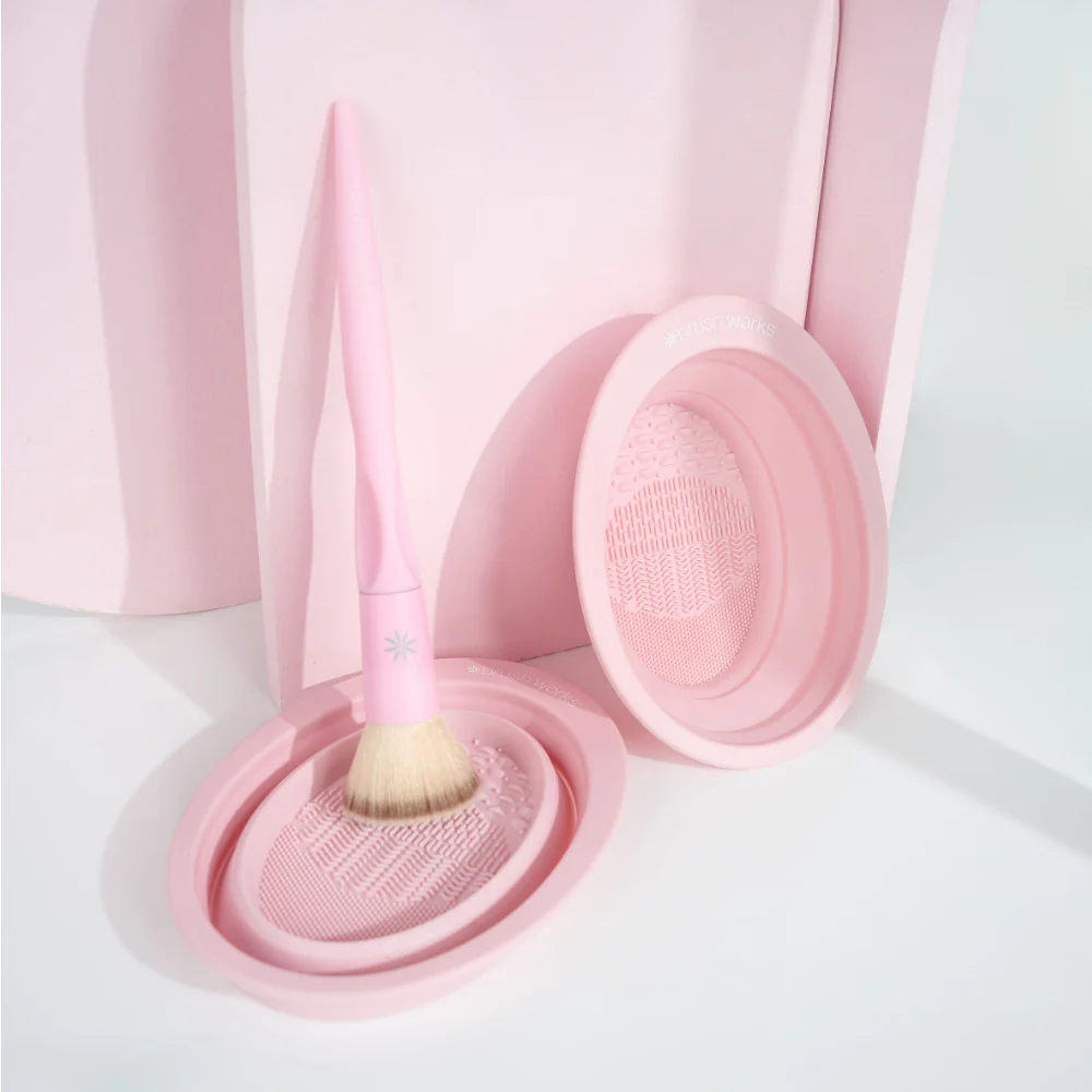 Brushworks Pink Silicone Makeup Brush Cleaning Bowl - Image 6