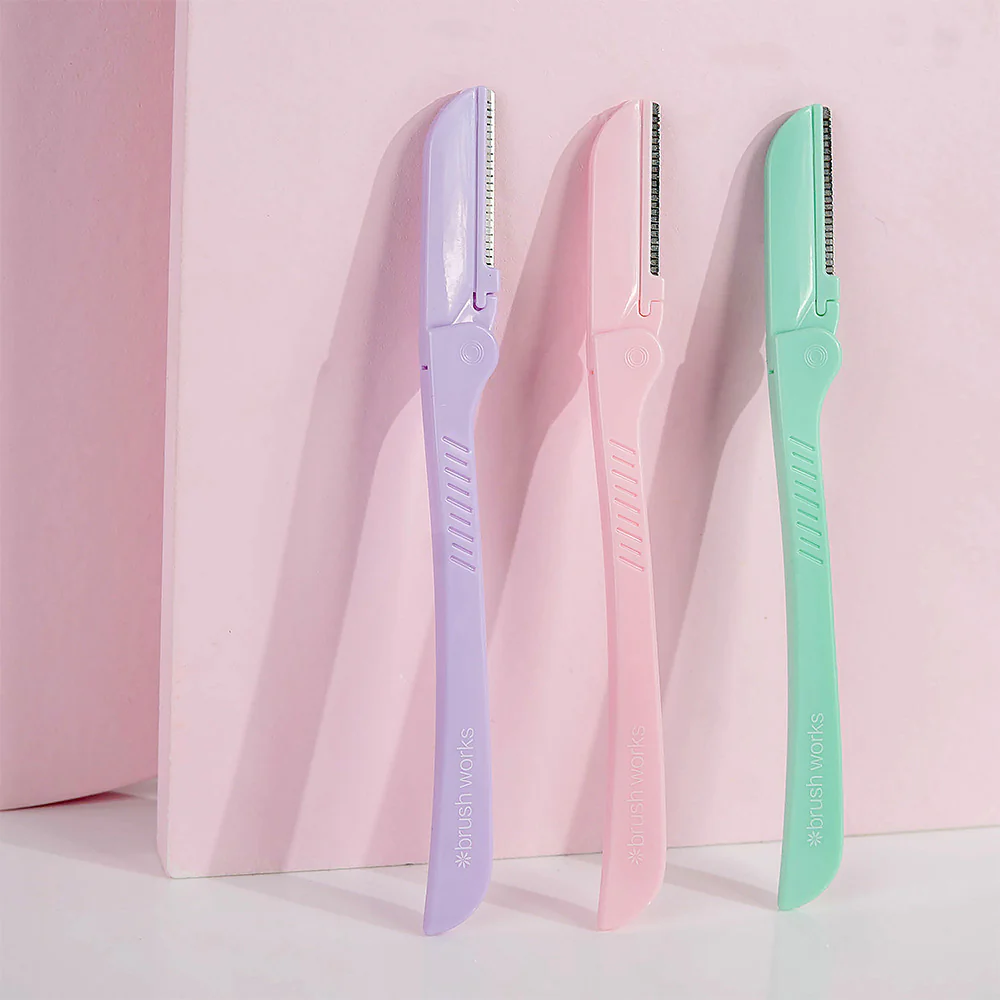Brushworks Precision Brow Razor Mix Pack of 3 - Image 3