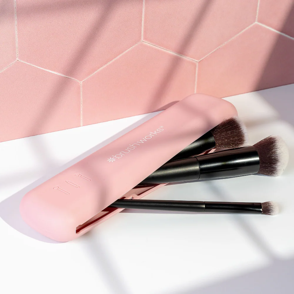 Brushworks Silicone Makeup Brush Shield - Image 4