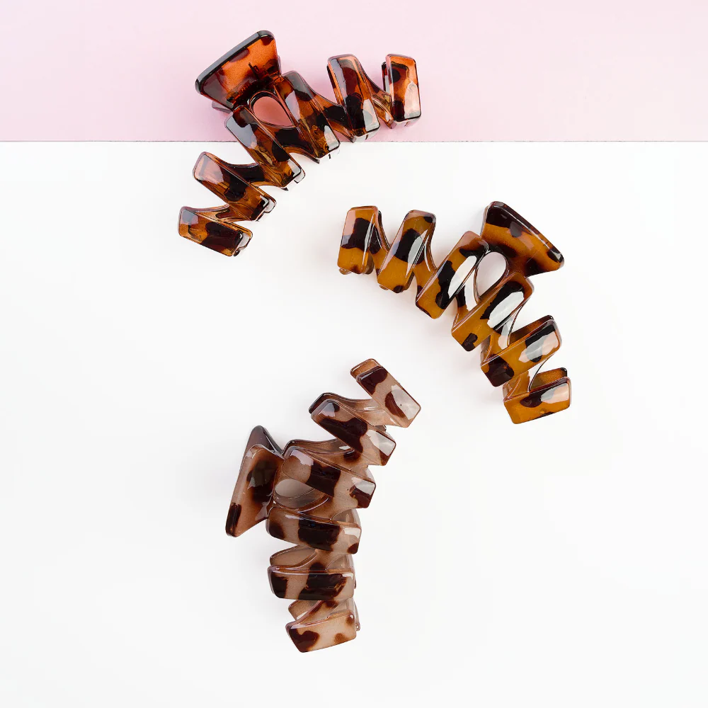 Brushworks Tortoiseshell Claw Clips Pack of 3 - Image 3