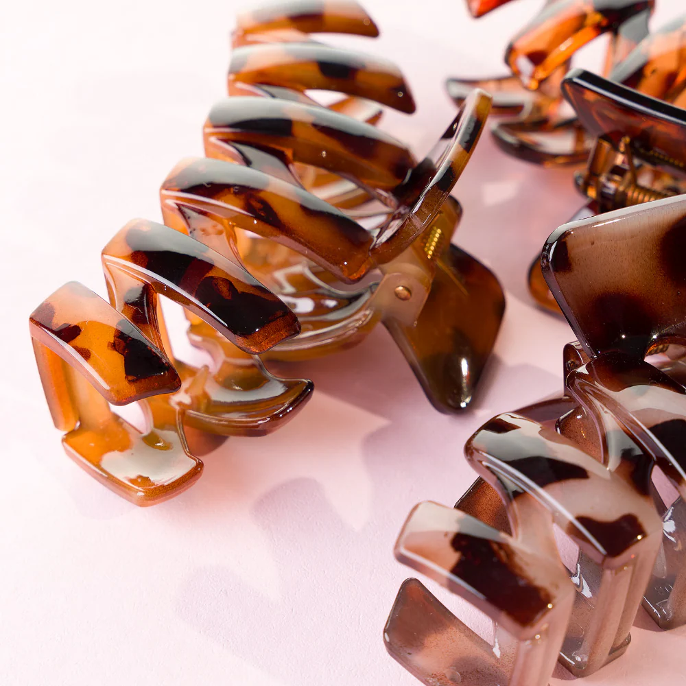 Brushworks Tortoiseshell Claw Clips Pack of 3 - Image 5