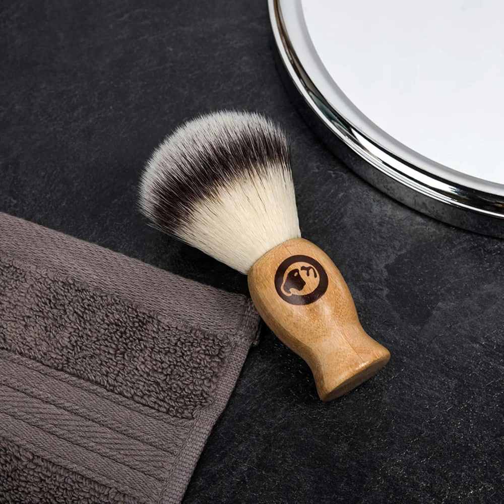 Bulldog Skincare Bamboo Shave Brush - Image 3
