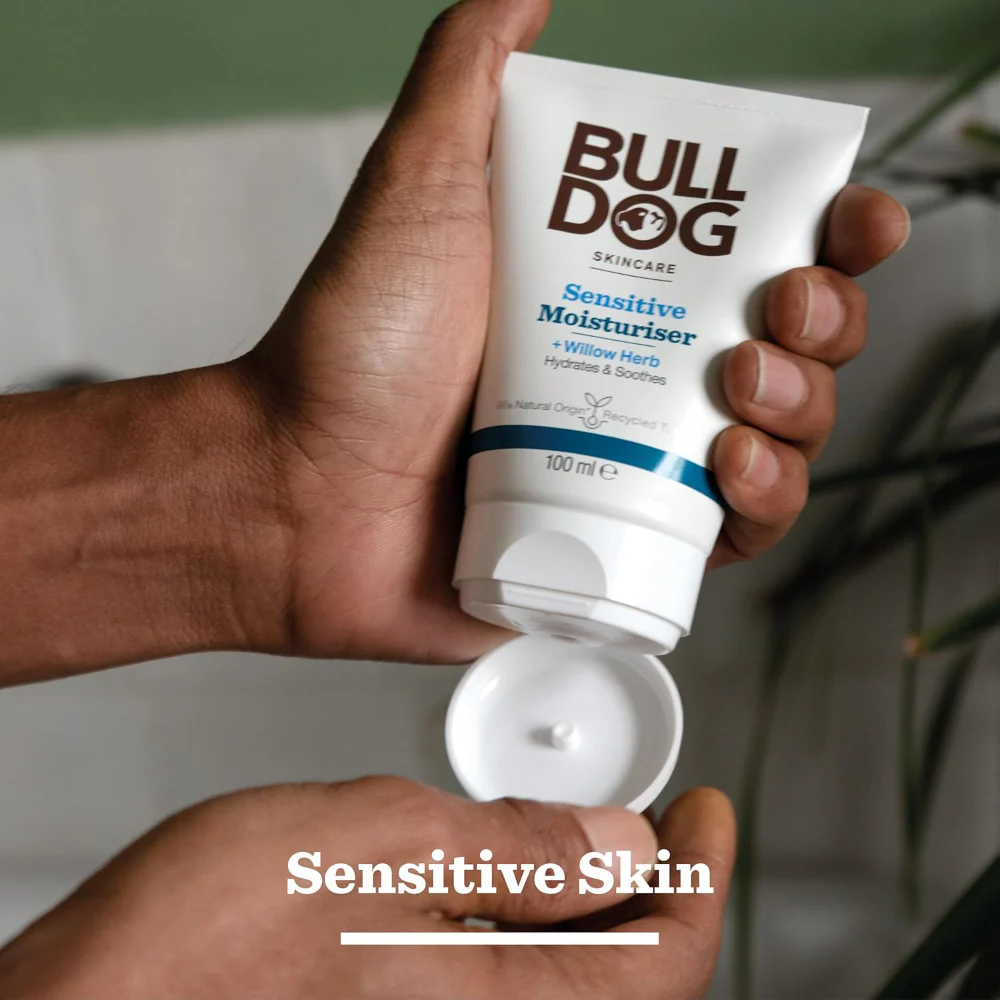 Bulldog Skincare Sensitive Moisturiser 100ml - Image 4