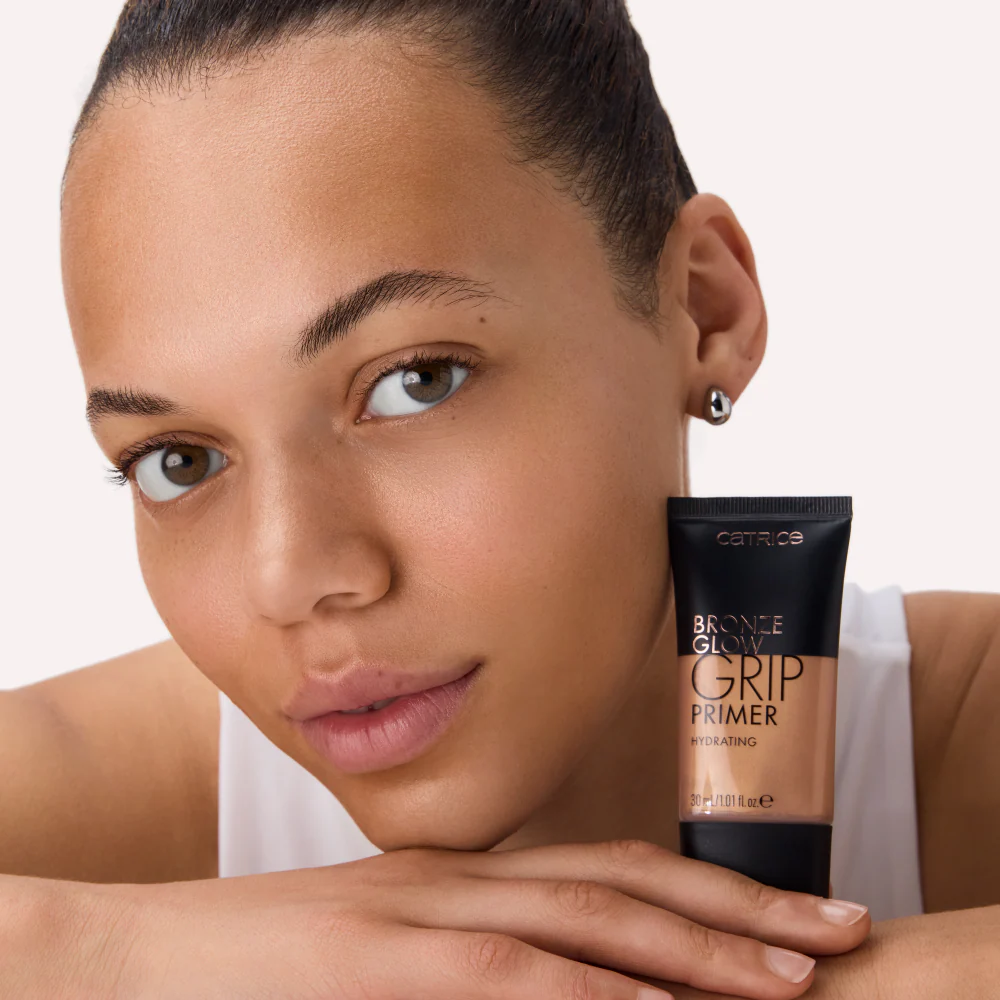 Catrice Cosmetics Bronze Glow Grip Hydrating Primer 30ml - Image 3