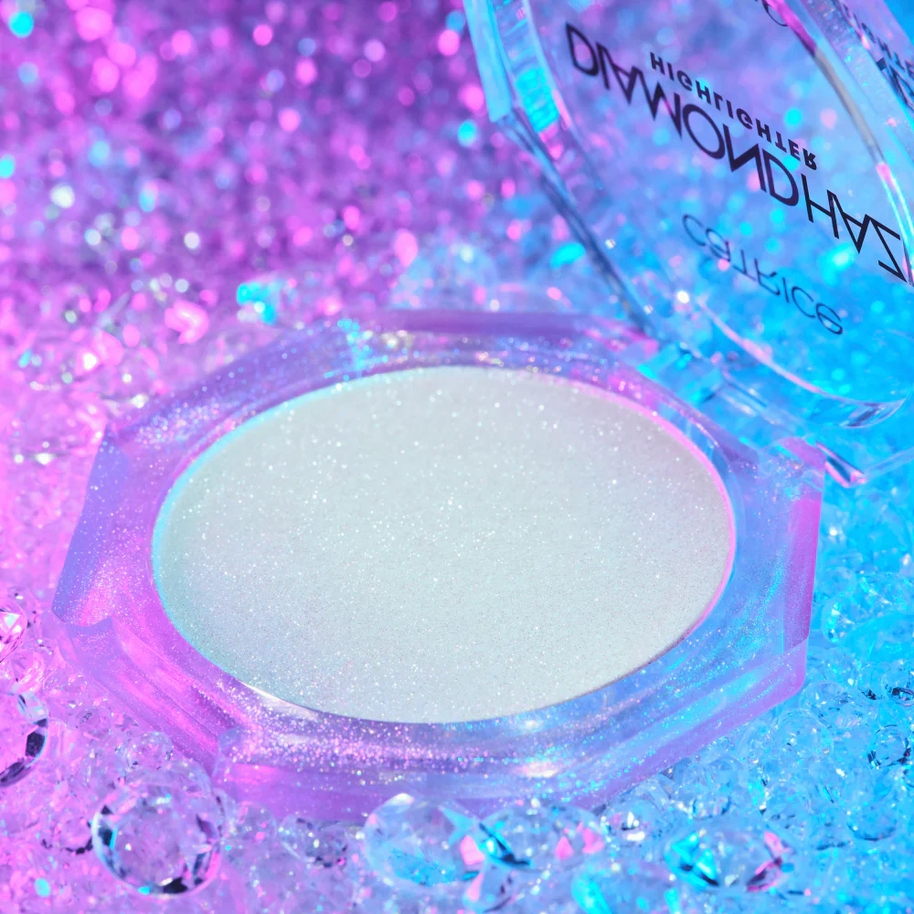 Catrice Cosmetics Diamond Haze Highlighter 010 Gimme Glitter 6g - Image 5