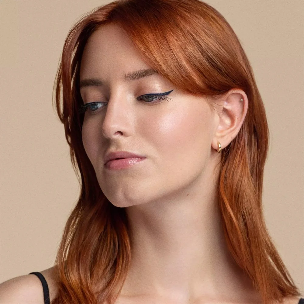 Catrice Cosmetics Holiday Skin Bronze & Glow 2 Colour Bronzer Palette - Image 5