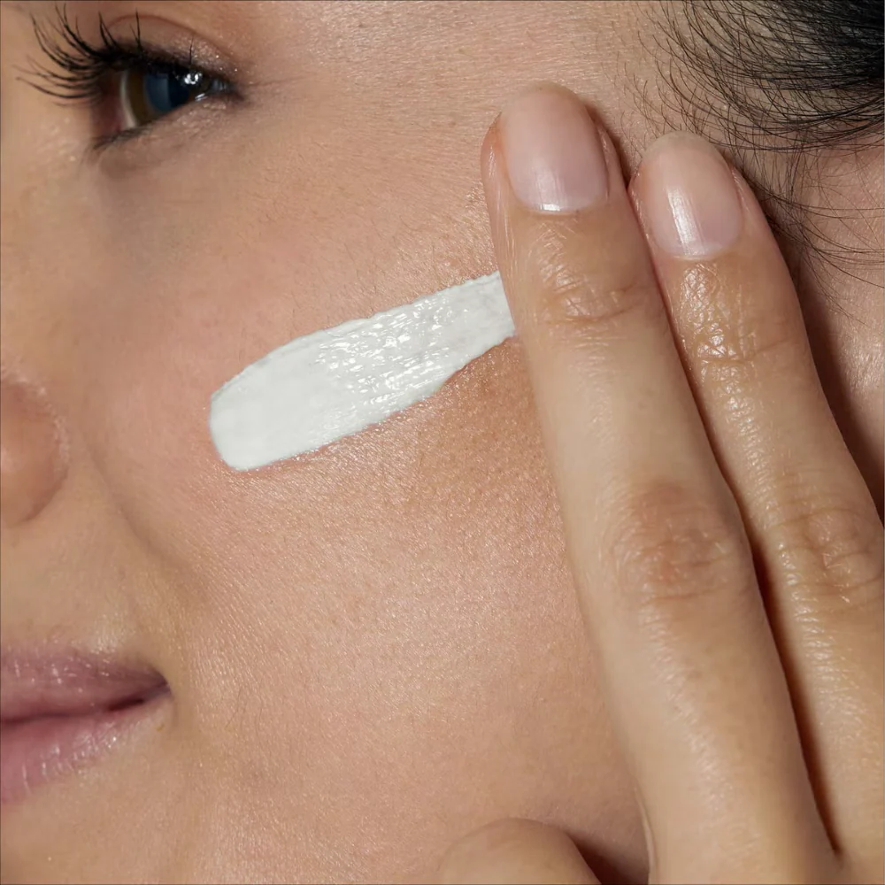 CeraVe Facial Moisturising Lotion AM SPF50 52ml - Image 4