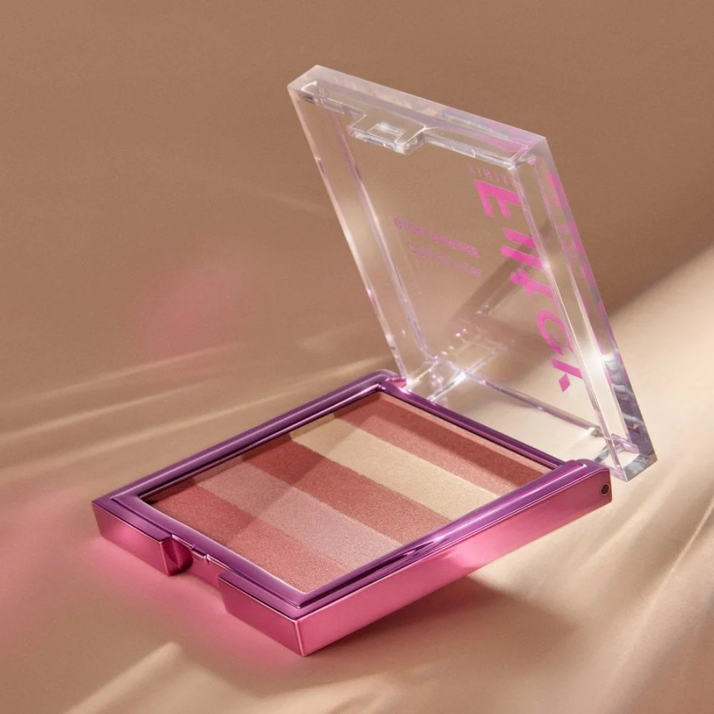 Collection Cosmetics Filter Finish Glow Powder 10g - Image 3