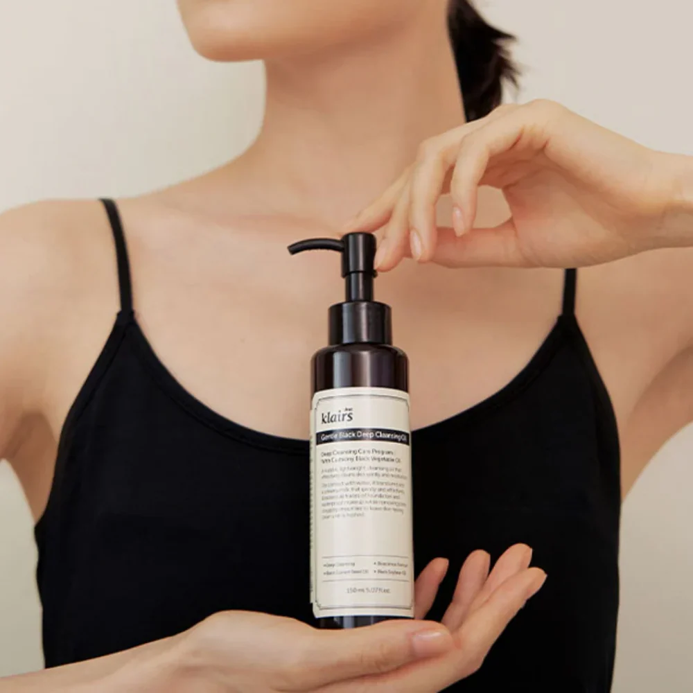 Dear, Klairs Gentle Black Deep Cleansing Oil 150ml - Image 4