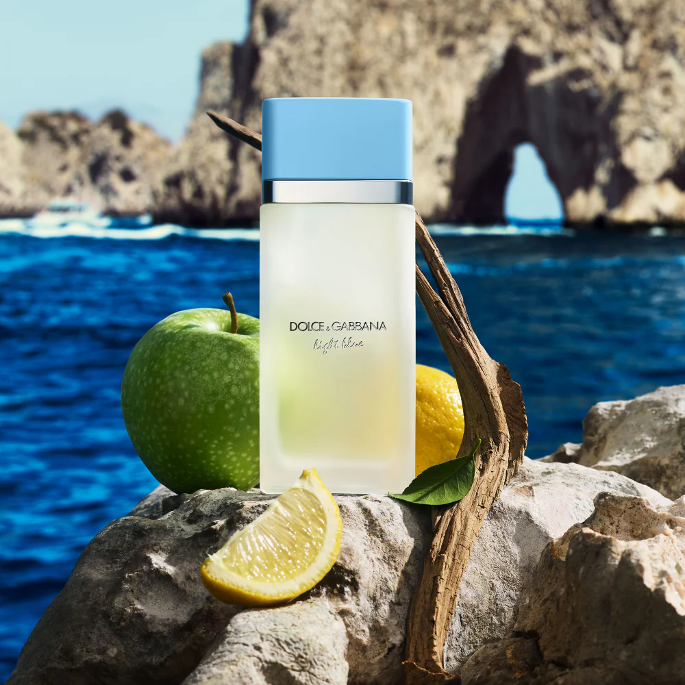 Dolce & Gabbana Light Blue Eau De Toilette 200ml - Image 3