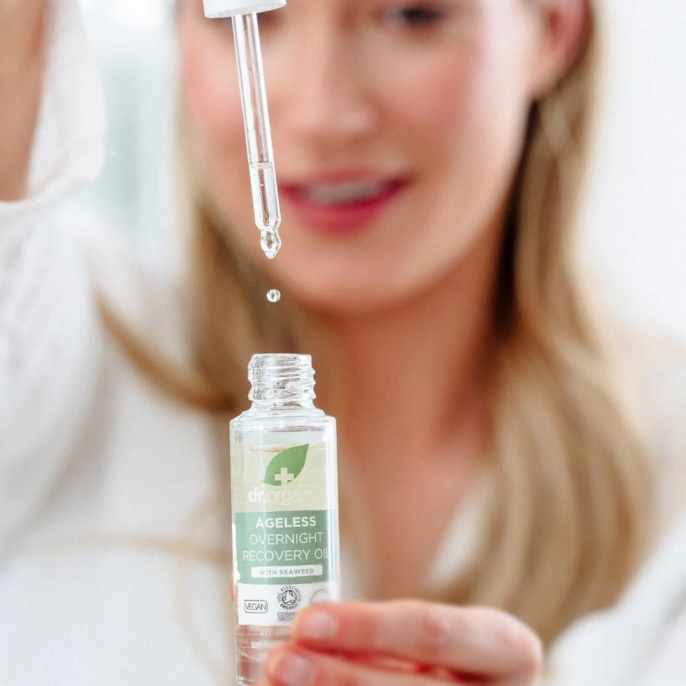 Dr. Organic Seaweed Ageless Overnight Recovery Oil 30ml - Image 4