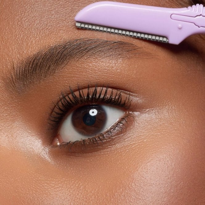 Essence 4 Piece Brow Former Set - Image 4