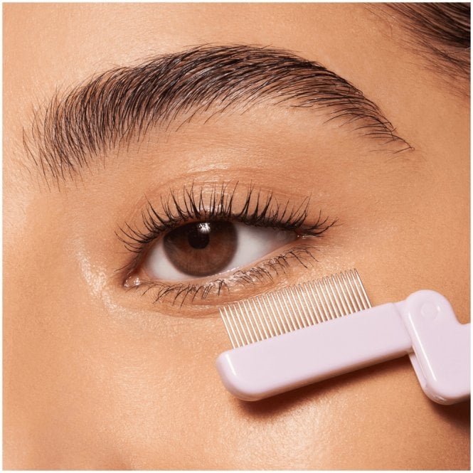 Essence Define & Shine Eyelash Comb - Image 2