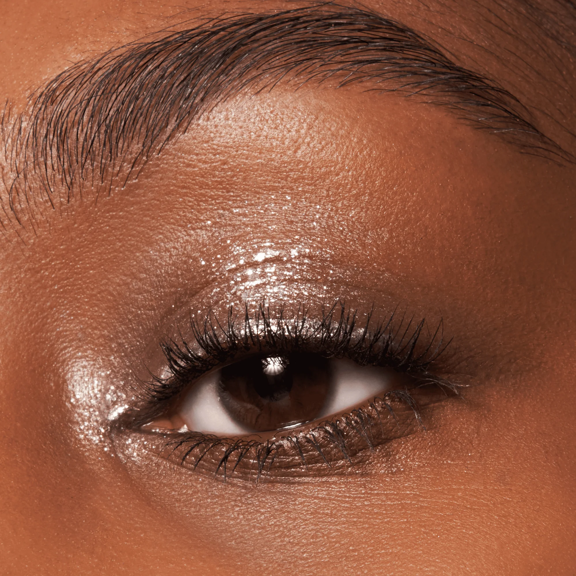 Essence Eye Sparkle Liquid Liner 01 Sparkling Lights 4ml - Image 10
