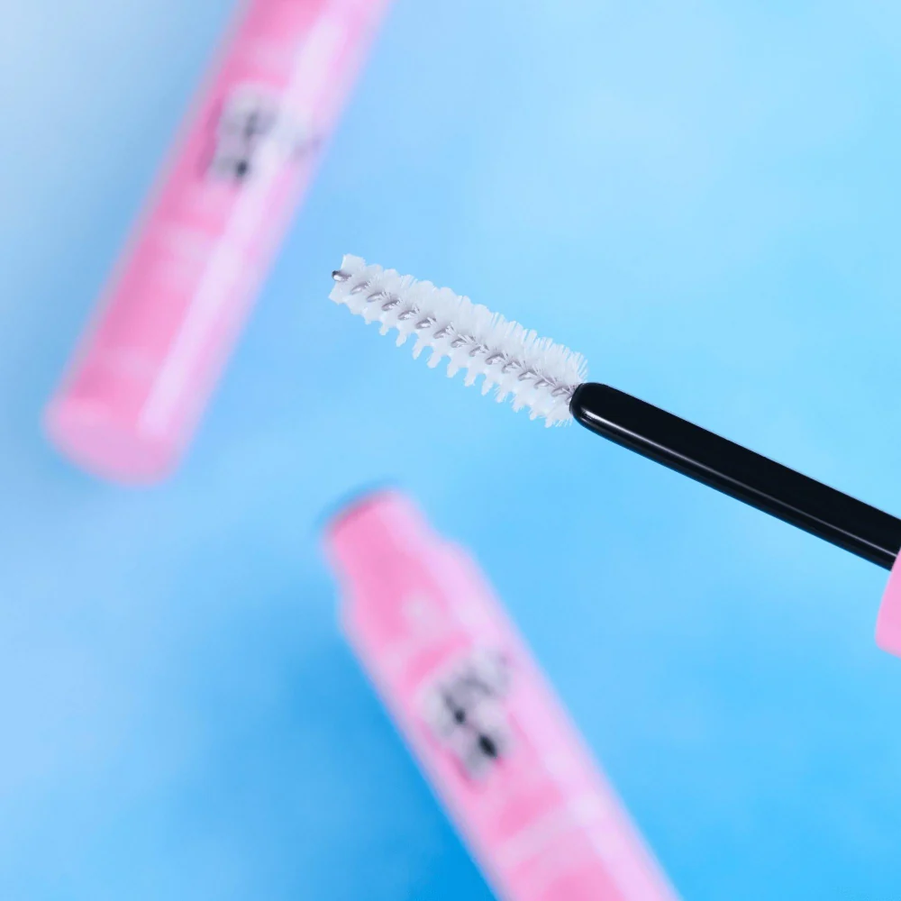 Essence Fix It Like a Pro Transparent Brow Fixing Gel 8.5ml - Image 11