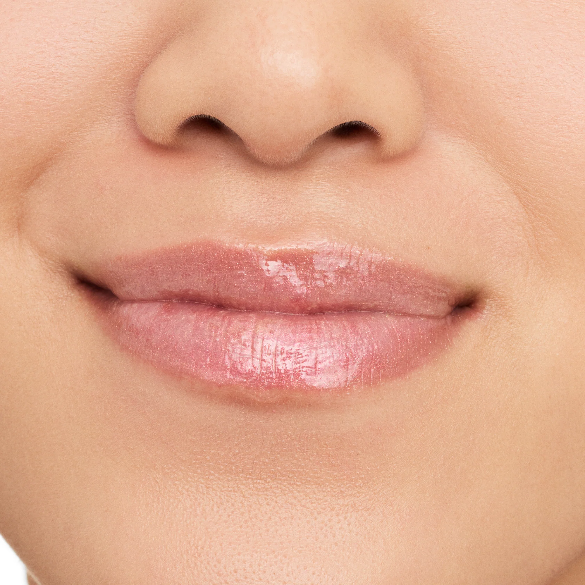 Essence Pearly Potion Multi-Reflective Lip Gloss 01 Golden Peach 2.5g - Image 2