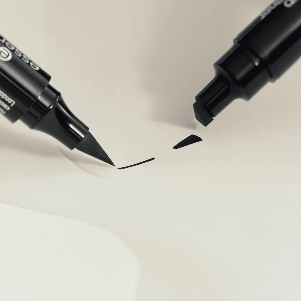 Essence Quick Wing Stamp Eyeliner Black 3.5ml - Image 4