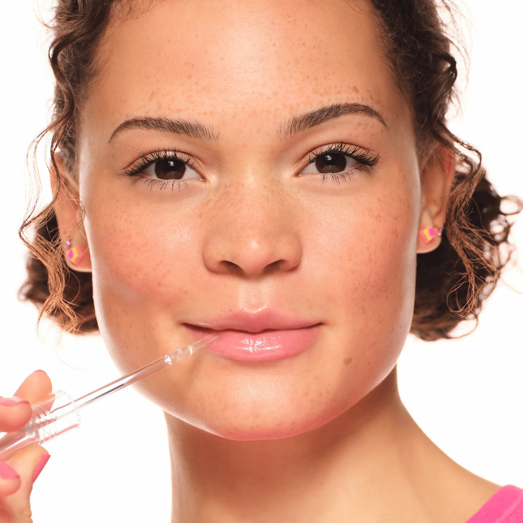 Essence What The Fake Glass Shine Lip Filler 01 Oh So Glassy 4.2ml - Image 8