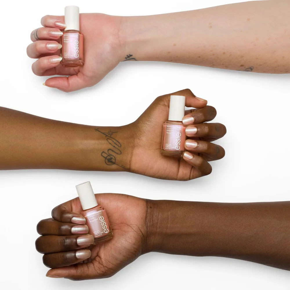 Essie Nail Art Studio Special Effects Top Coat 17 Gilded Galaxy 13.5ml - Image 3
