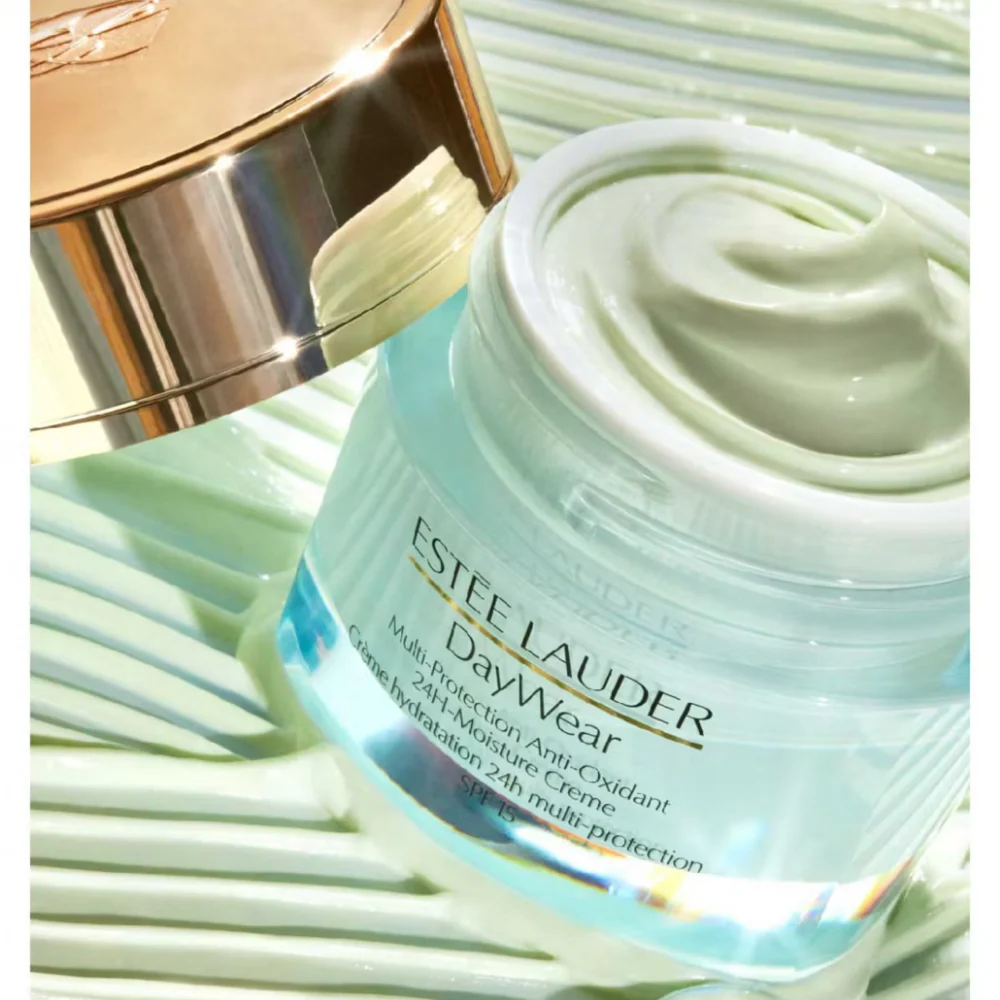 Estée Lauder DayWear Multi-Protection Anti-Oxidant Creme SPF15 50ml - Image 4