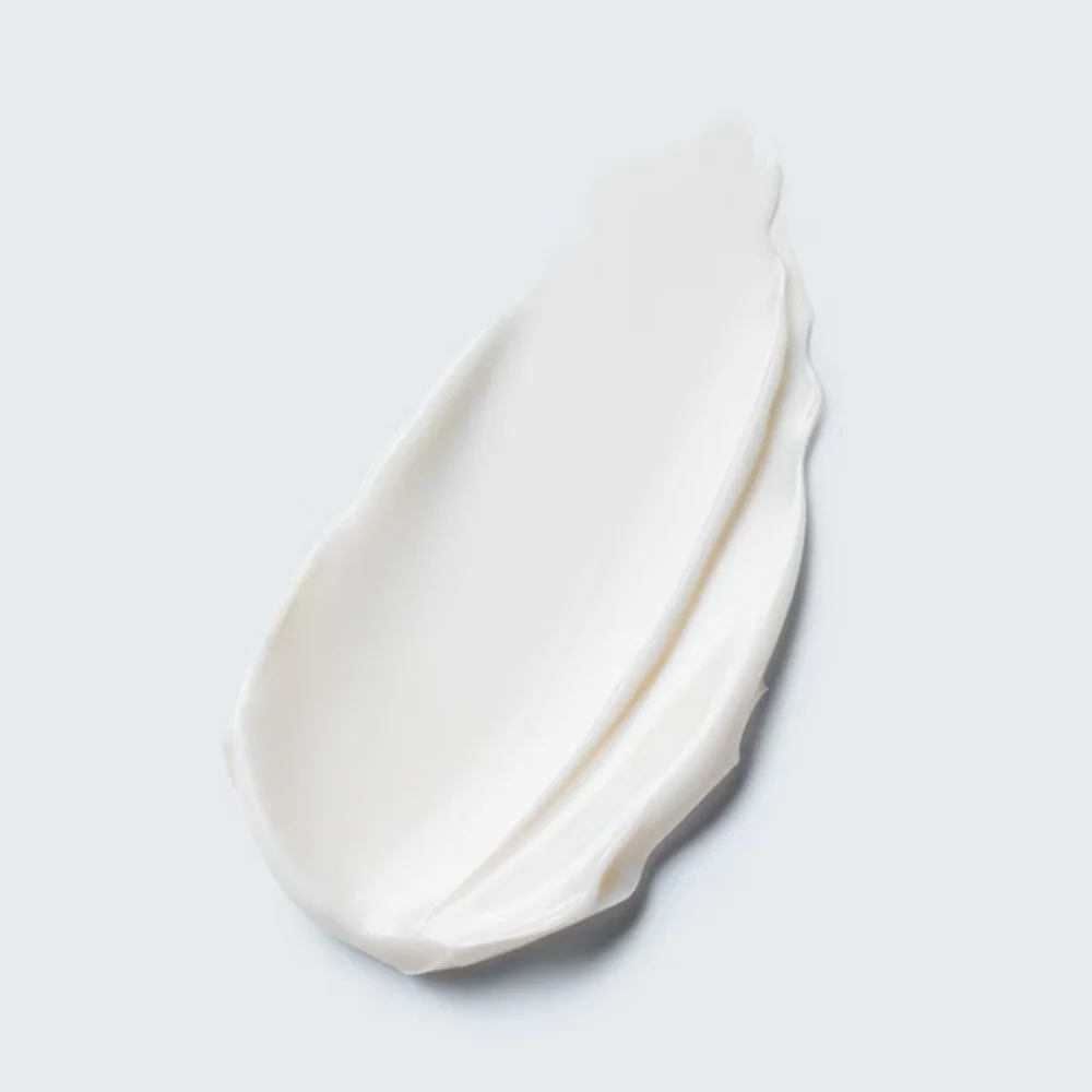 Estée Lauder Resilience Multi-Effect Night Moisturiser 50ml - Image 4