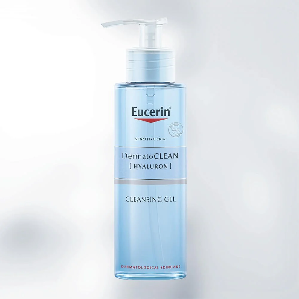 Eucerin DermatoClean Refreshing Cleansing Gel 200ml - Image 2