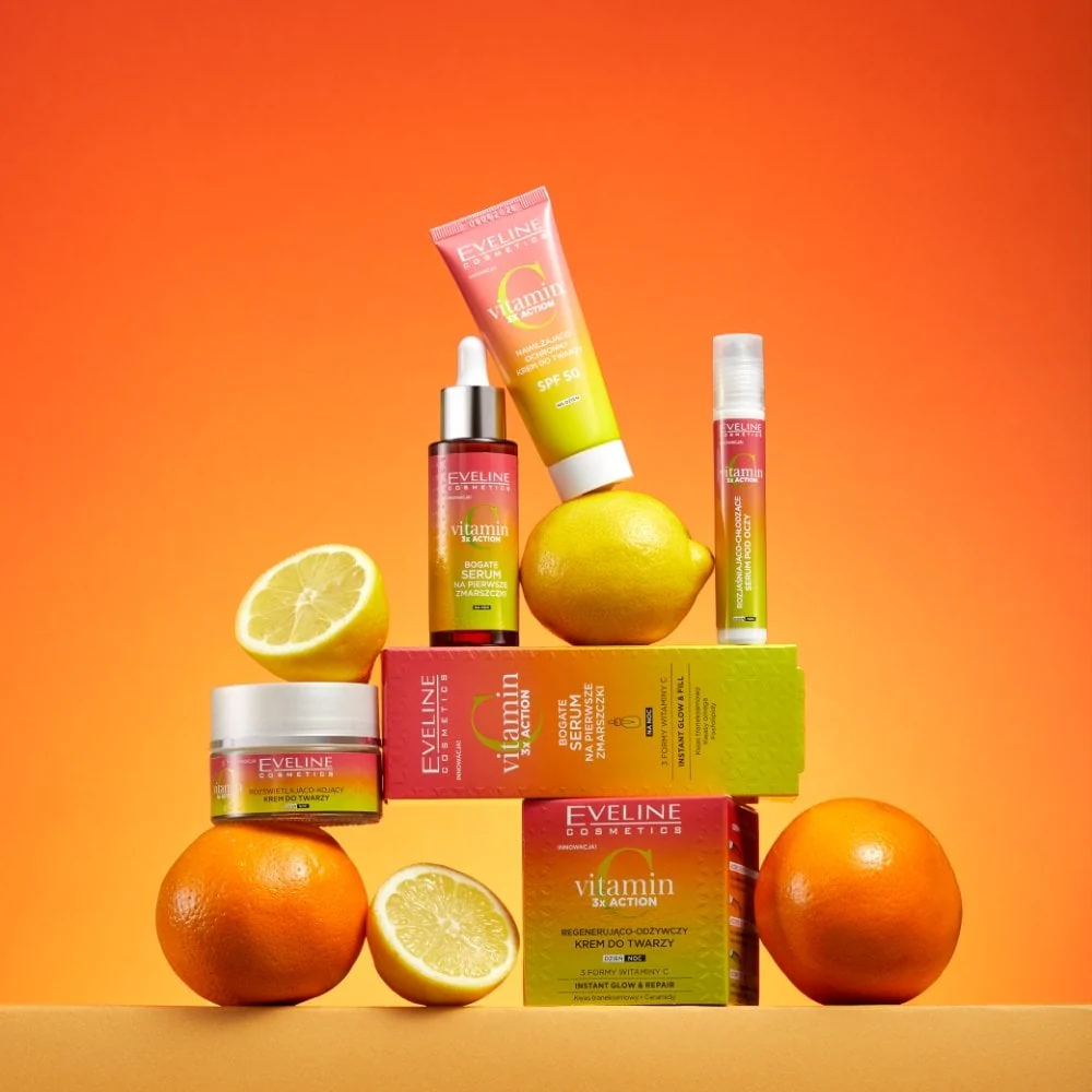 Eveline Cosmetics Vitamin C 3x Action Moisturising & Protective Face Cream SPF50 30ml - Image 3