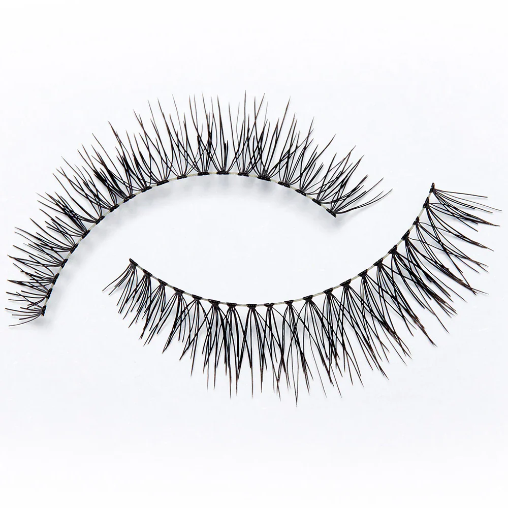 Eylure Naturals 022 Featherlight Feel Strip Lashes Black - Image 2
