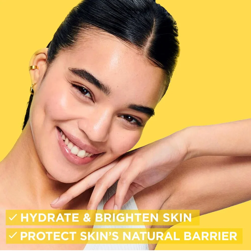 Garnier Skin Active Vitamin C* Brightening Cream Cleanser 250ml - Image 2