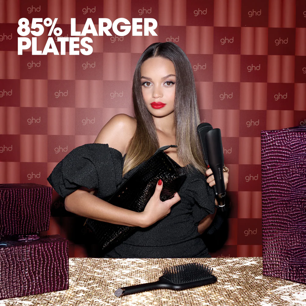 ghd Chronos Max Wide Plate Hair Straightener Gift Set - Image 5