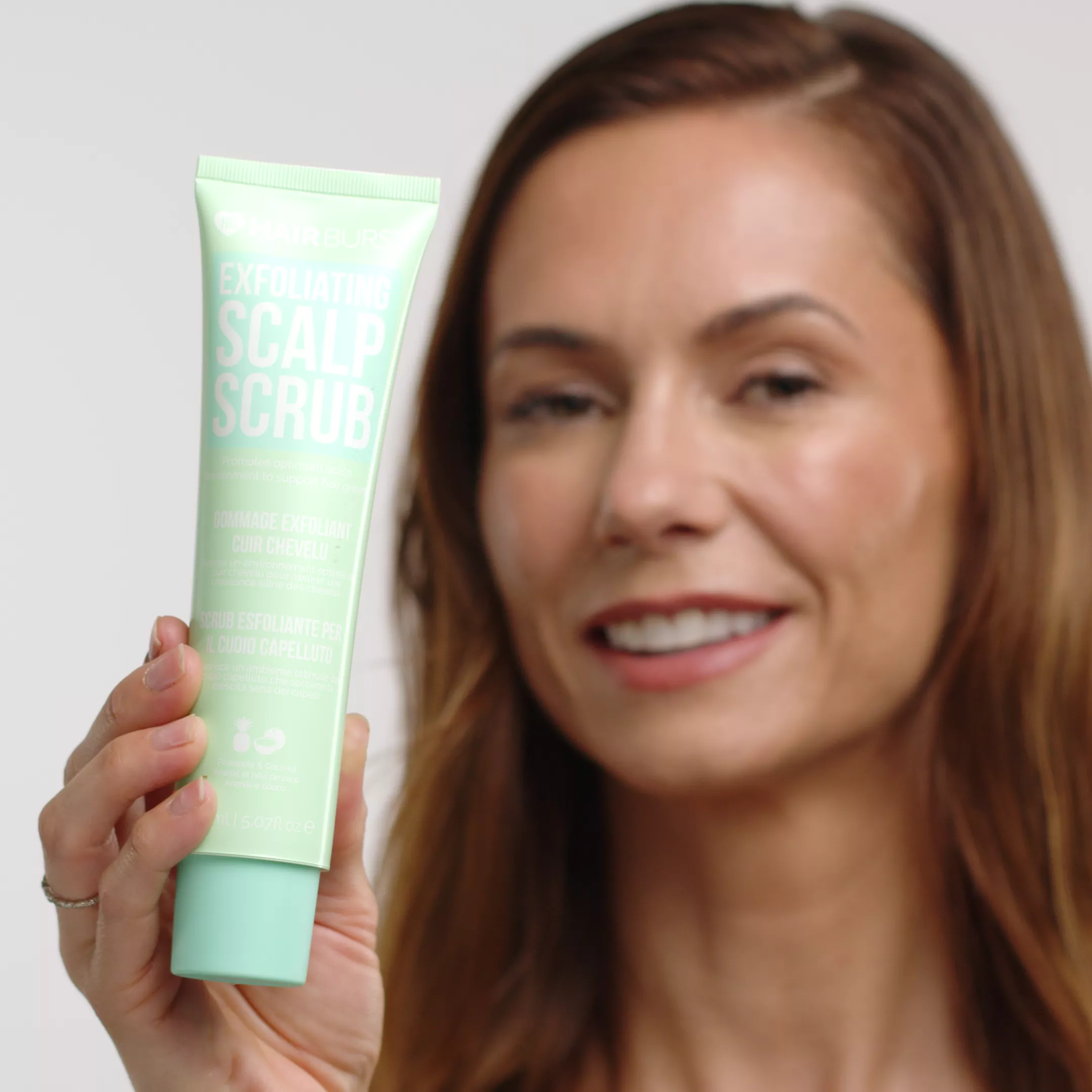 Hairburst Exfoliating Scalp Scrub 150ml - Image 7